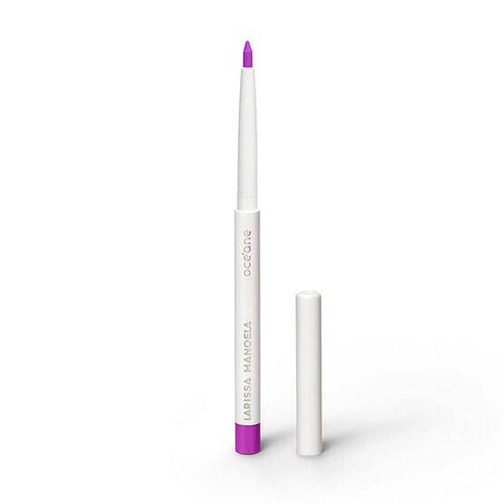LARISSA MANOELA EYELINER GUMMY